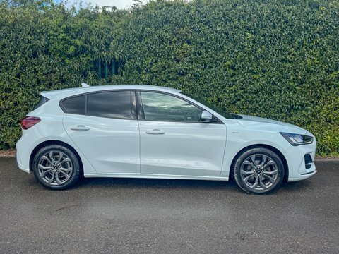 Ford Focus Ecoboost Mhev St-line LA22RFK White #5