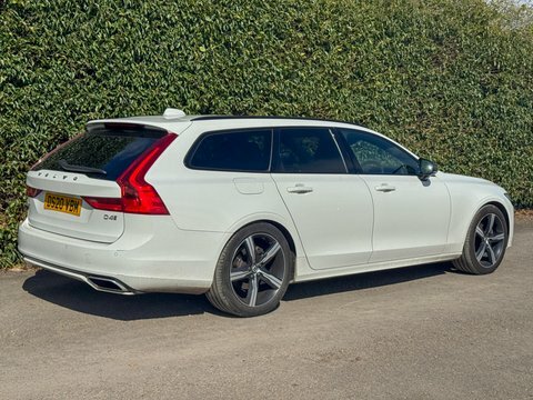 Volvo V90 2.0 D4 R-design DS20VBM White #4