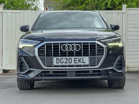 Audi Q3 2.0 Tdi 35 DG20EKL Black #3