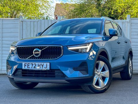 Volvo XC40 2.0 B3 Core FE72HYJ Blue #2