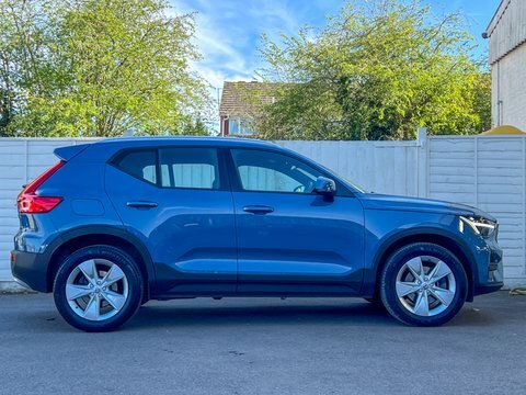Volvo XC40 2.0 B3 Core FE72HYJ Blue #6