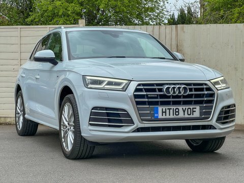 Audi Q5 2.0 Tfsi S HT18YOF White #4