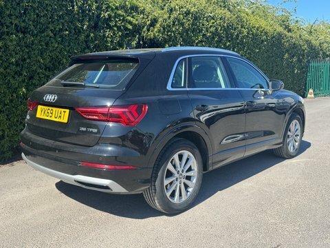Audi Q3 1.5 Tfsi Cod YK69UAT Black #4