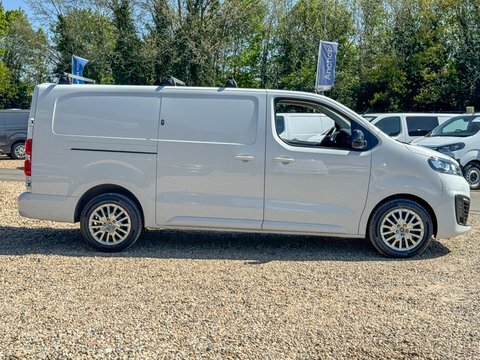 Vauxhall Vivaro Lwb L2h1 Low VN23WLK White #5