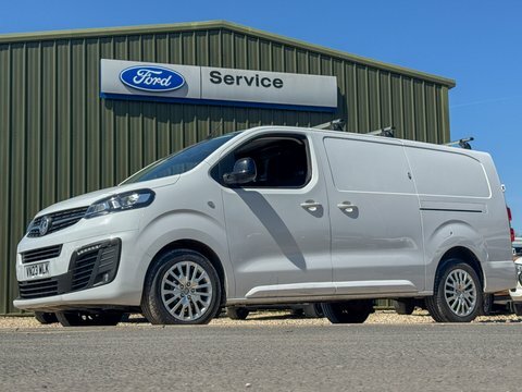 Vauxhall Vivaro Lwb L2h1 Low White