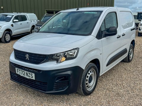 Peugeot Partner Swb L1h1 Low FT72NZS White #2