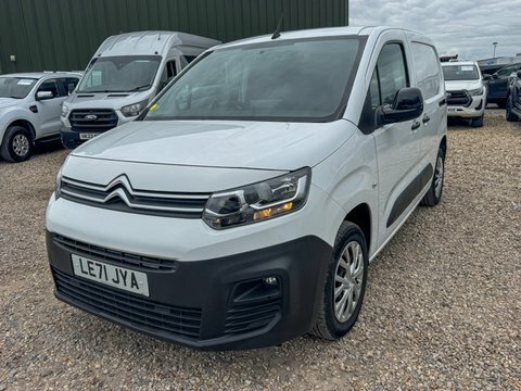 Citroen Berlingo Swb L1h1 Low LE71JYA White #2