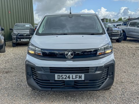 Vauxhall Vivaro Lwb L2h1 Low DS24LFM White #3