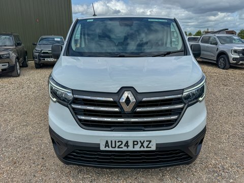 Renault Trafic Swb L1h1 Low AU24PXZ White #3