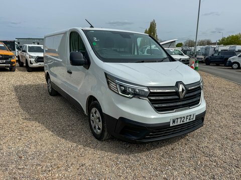 Renault Trafic Lwb L2h1 Low MT72FZJ White #4