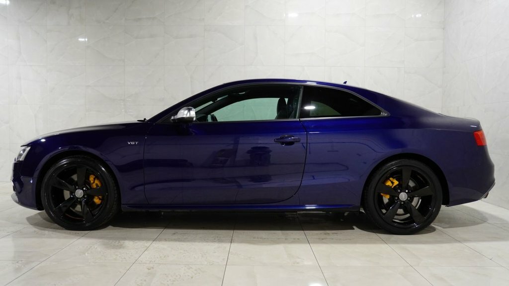 Audi S5 3L Black Edition LX13HKT Blue #5