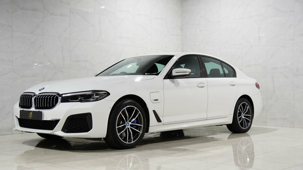 BMW 5 Series 2L M Sport EK72HYP White #2