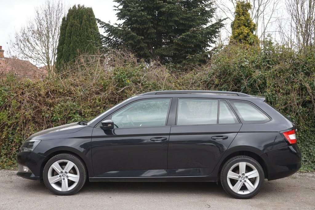 Skoda Fabia 1.2L Se L GD66UYW Black #2