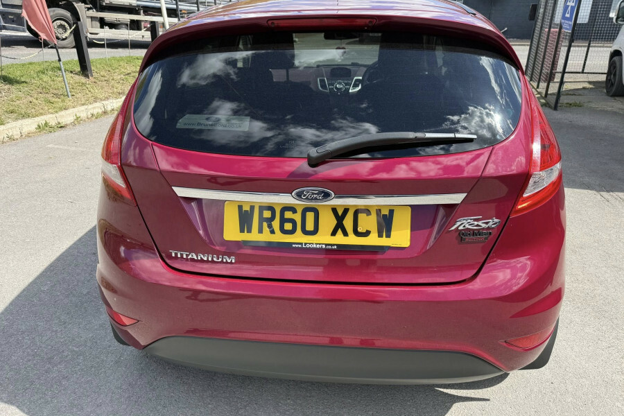 Ford Fiesta Hatchback WR60XCW Red #4
