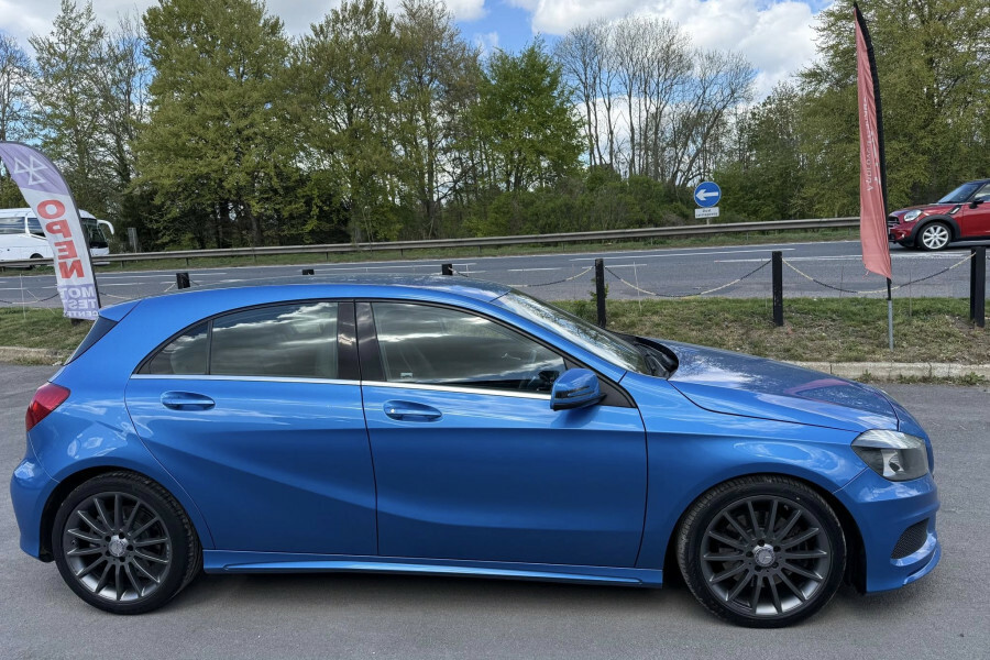 Mercedes-Benz GLA Class Hatchback YK65WTY Blue #6