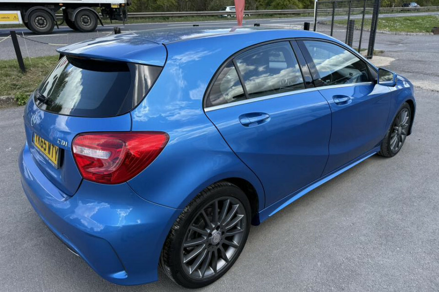 Mercedes-Benz GLA Class Hatchback YK65WTY Blue #5