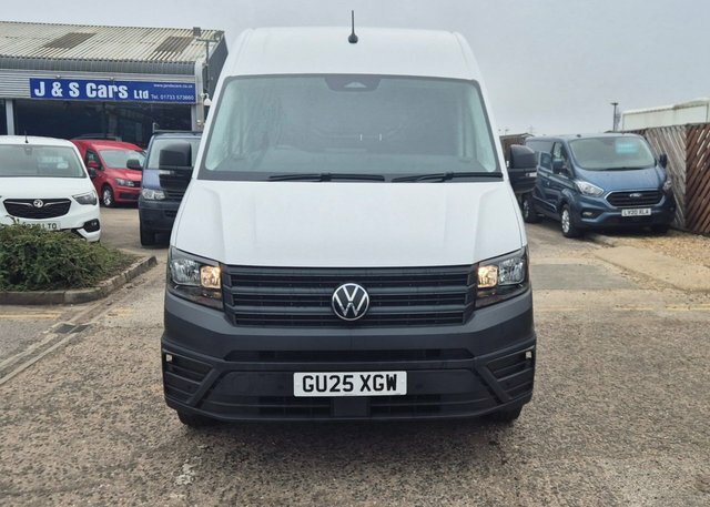 Volkswagen Crafter Tdi Cr35 Commerce Panel GU25XGW White #2
