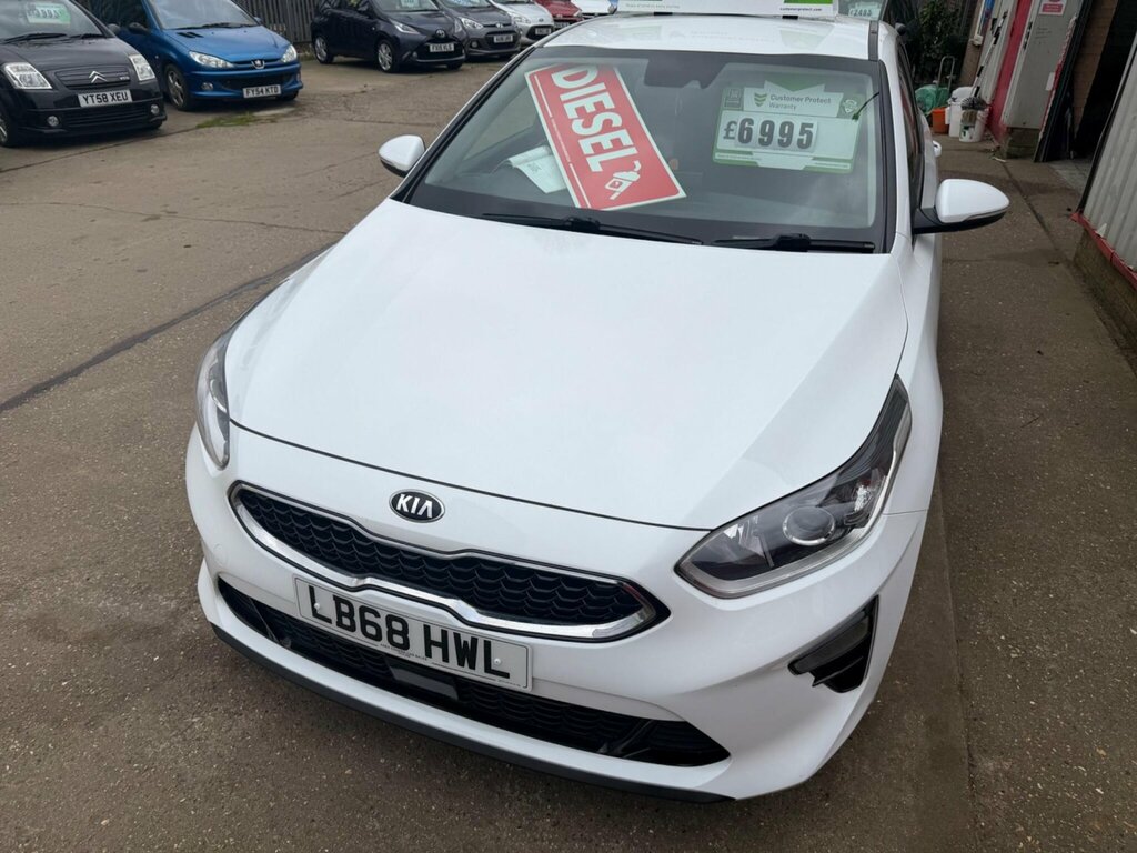Kia Ceed 1.6 Crdi 3 Euro 6 Ss LB68HWL White #3