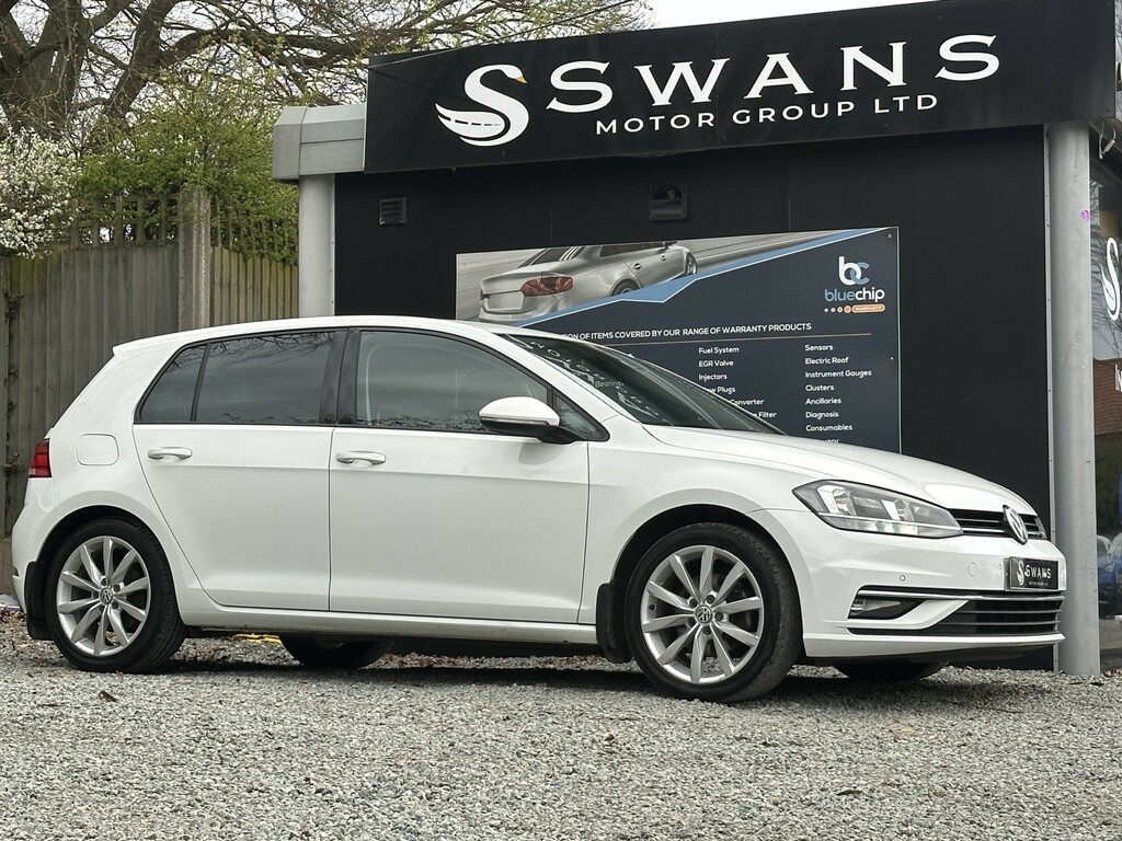 Volkswagen Golf Hatchback 2.0 Tdi Gt Dsg White 2019 2 DF19NLZ White #5