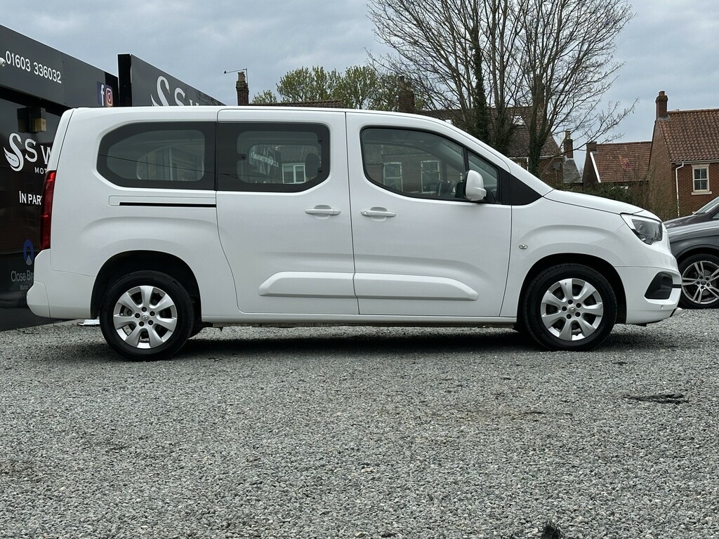 Vauxhall Combo Life Mpv 1.5 Turbo D Blueinjection Energy 202020 KM20JZW White #5