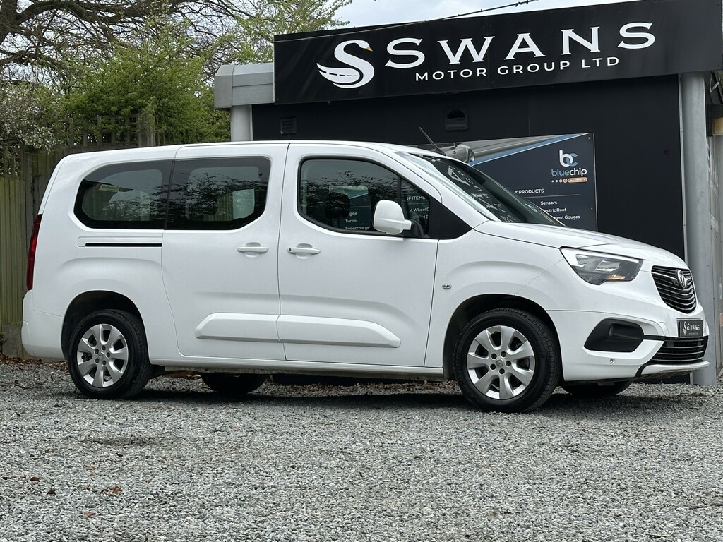 Vauxhall Combo Life Mpv 1.5 Turbo D Blueinjection Energy 202020 KM20JZW White #2
