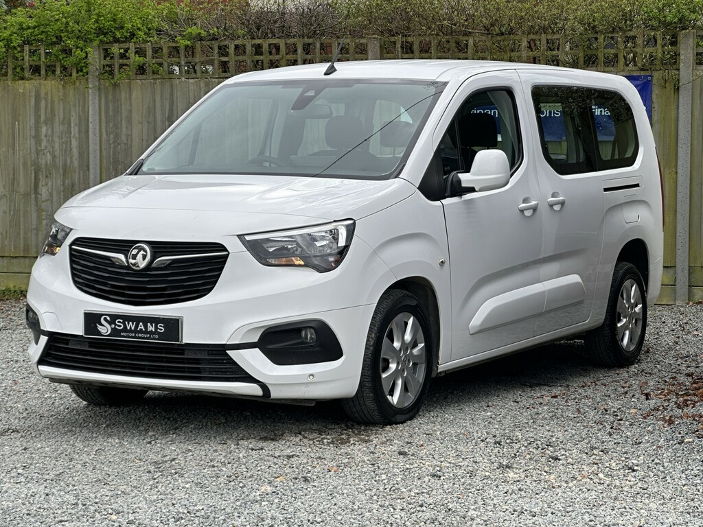 Vauxhall Combo Life Mpv 1.5 Turbo D Blueinjection Energy 202020 KM20JZW White #4