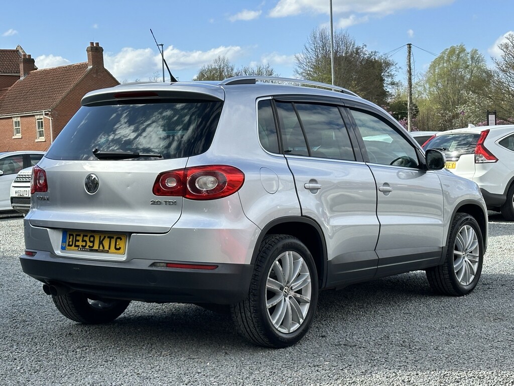 Volkswagen Tiguan Suv 2.0 Tdi Sport 200959 Silver #4
