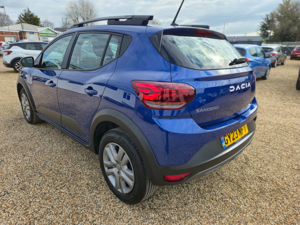 Dacia Sandero Stepway 1.0 Tce Expression Hatchback Eur GY23NFT Blue #4