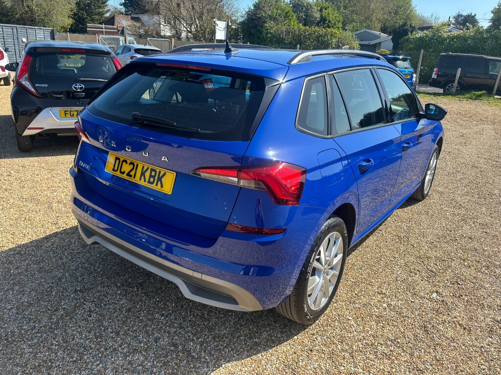 Skoda Kamiq 1.0 Tsi Se Suv Euro 6 Ss 110 DC21KBK Blue #2