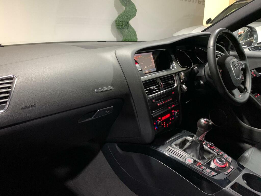 Audi S5 4.2 Black #66