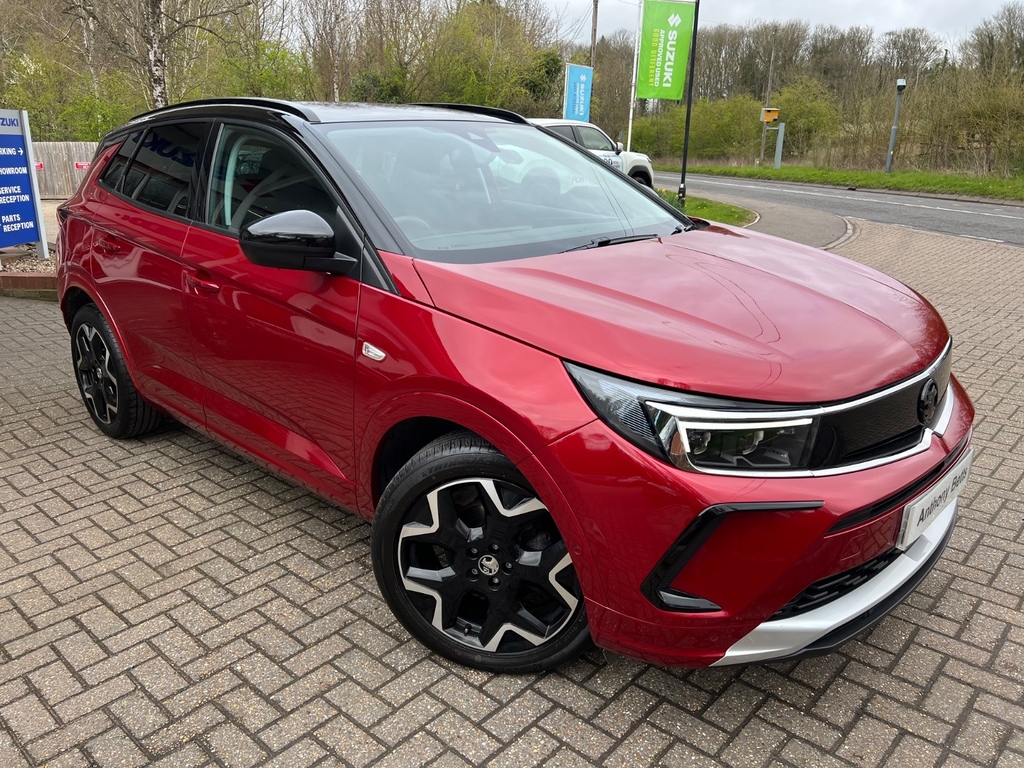 Vauxhall Grandland 1.2 Turbo Ultimate WD24KTT Red #2