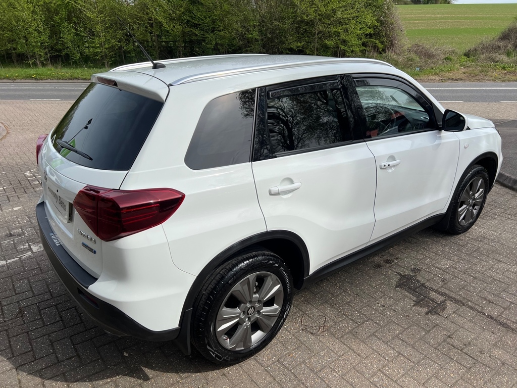 Suzuki Vitara 1.5 Hybrid Sz-t Ags MV73DZL White #4
