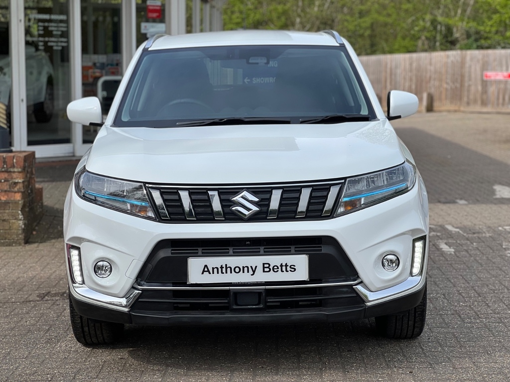 Suzuki Vitara 1.5 Hybrid Sz-t Ags MV73DZL White #2