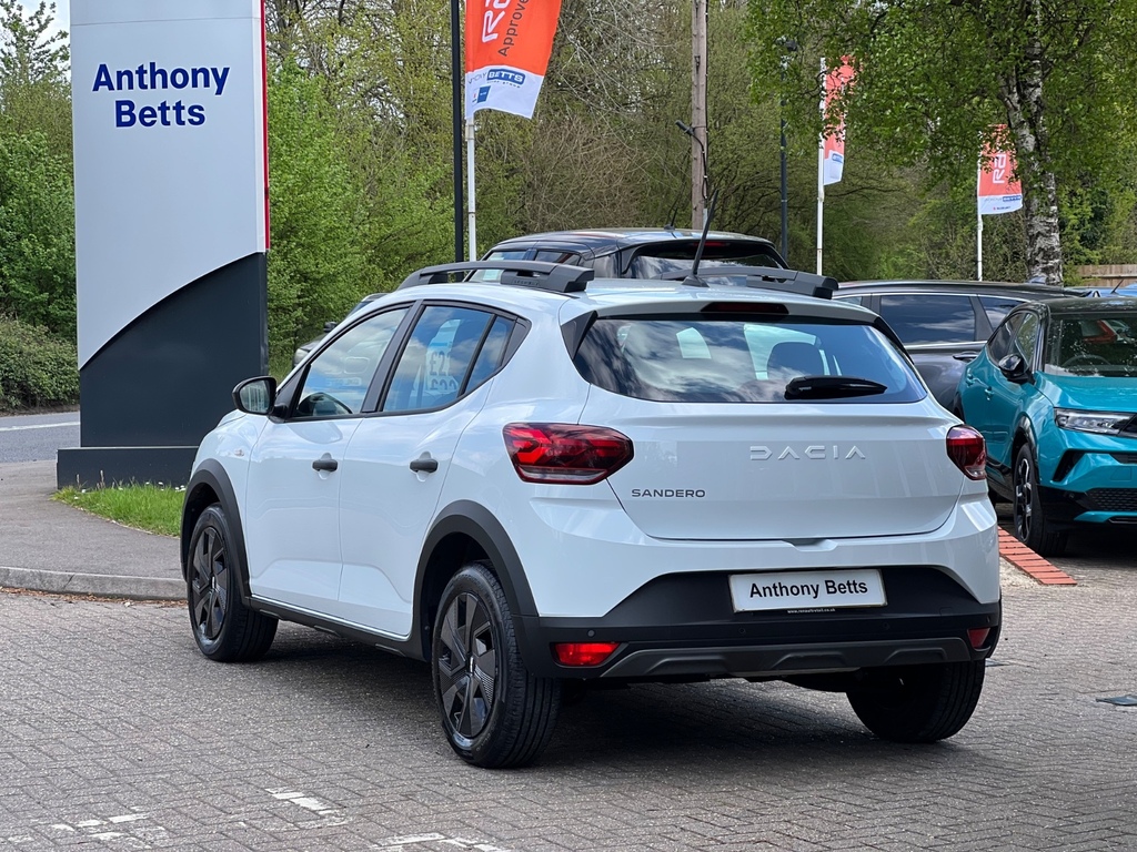 Dacia Sandero Stepway 1.0 Tce Essential CK25LGC White #6