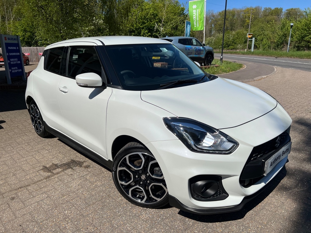 Suzuki Swift 1.4 Boosterjet 48V Hybrid Sport KN25GEK White #2