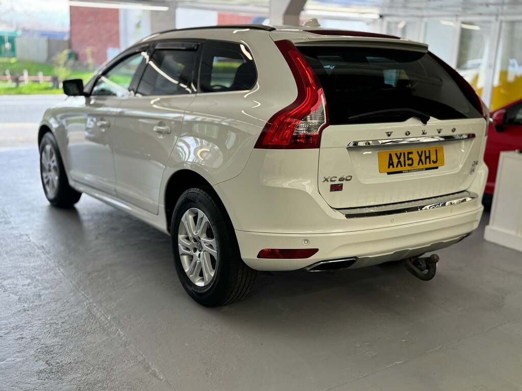 Volvo XC60 AX15XHJ #4