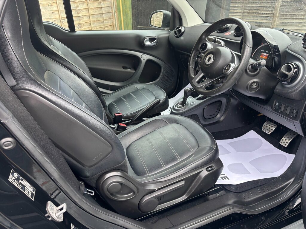Smart Fortwo Coupe 1.0 Prime Sport Premium Coupe Twinami Black #2
