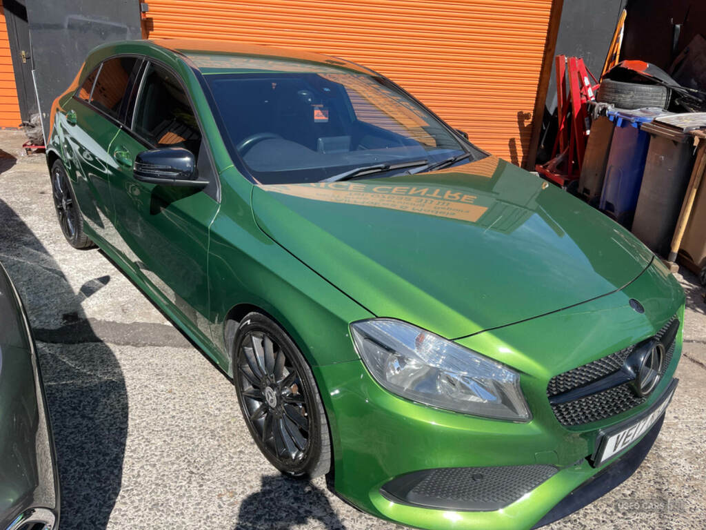 Mercedes-Benz A Class A180d Amg Line VE17NKR Green #3