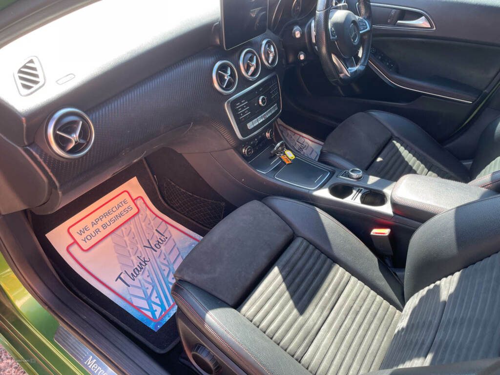 Mercedes-Benz A Class A180d Amg Line VE17NKR Green #5