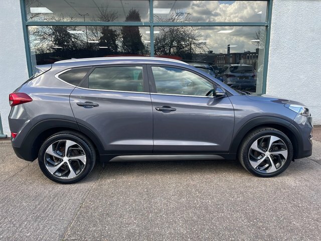 Hyundai Tucson 2.0 Crdi Blue Drive Premium Suv CF16TVY Grey #2