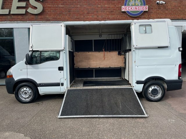 Renault Master 2.5 Lh35 Dci Lwb Hr 100 Bhp Grey #9