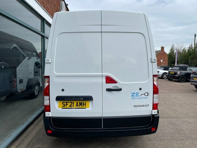 Renault Master Ze 31 33Kwh Business Panel Van F SF21AMH White #4