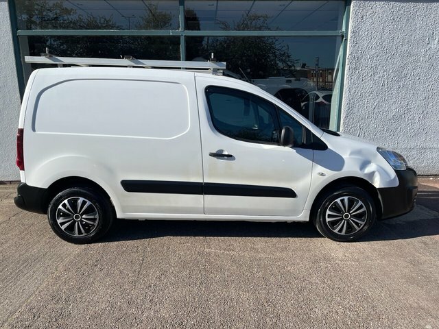 Peugeot Partner 1.6 Bluehdi 854 Professional Panel Van NV67EAF White #2