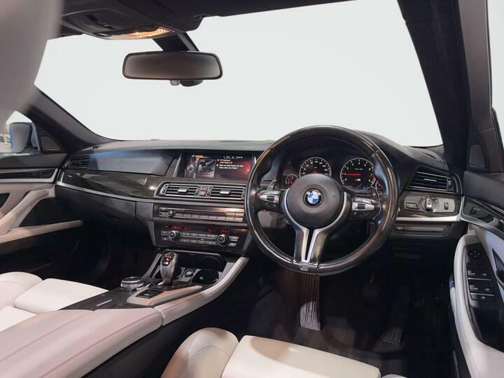BMW M5 4.4 V8 Dct Euro 6 Ss Blue #3