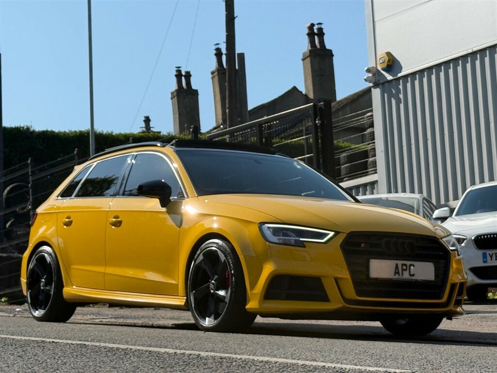 Audi S3 2.0 Tfsi Black Edition Sportback S Tronic Quattro Yellow