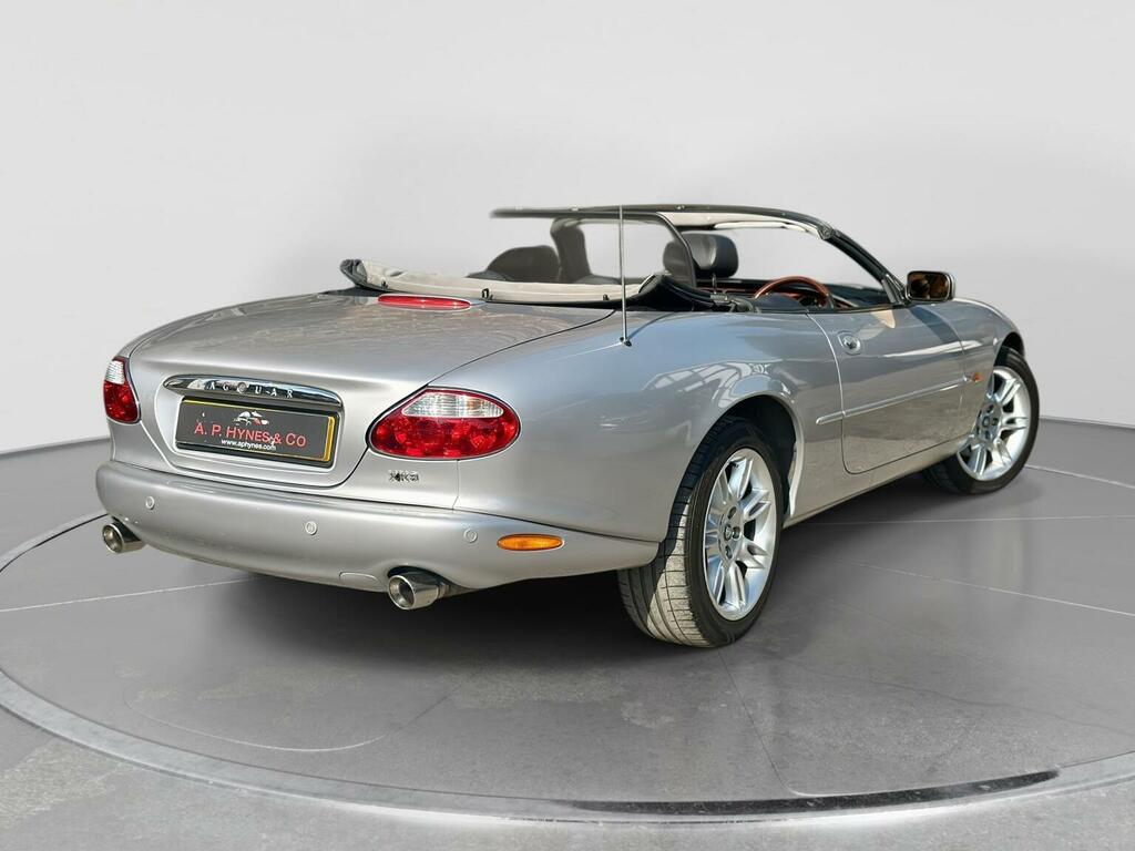 Jaguar XK8 Convertible 4.0 200151 Silver #5