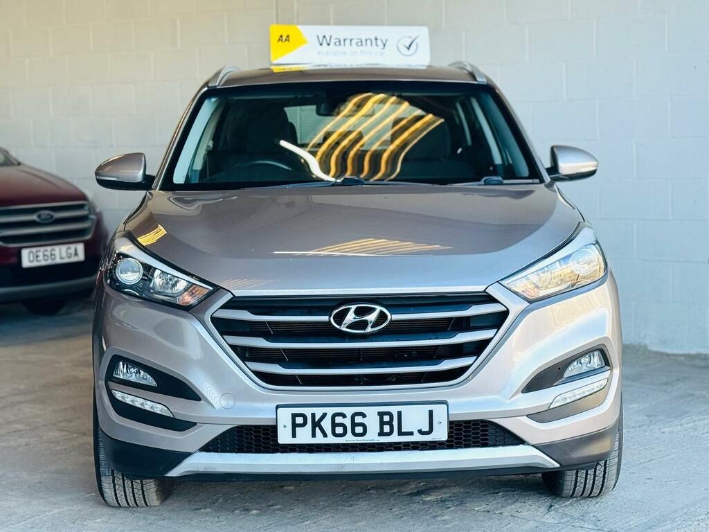 Hyundai Tucson 1.6 Gdi Blue Drive Se Nav Euro 6 Ss PK66BLJ White #2