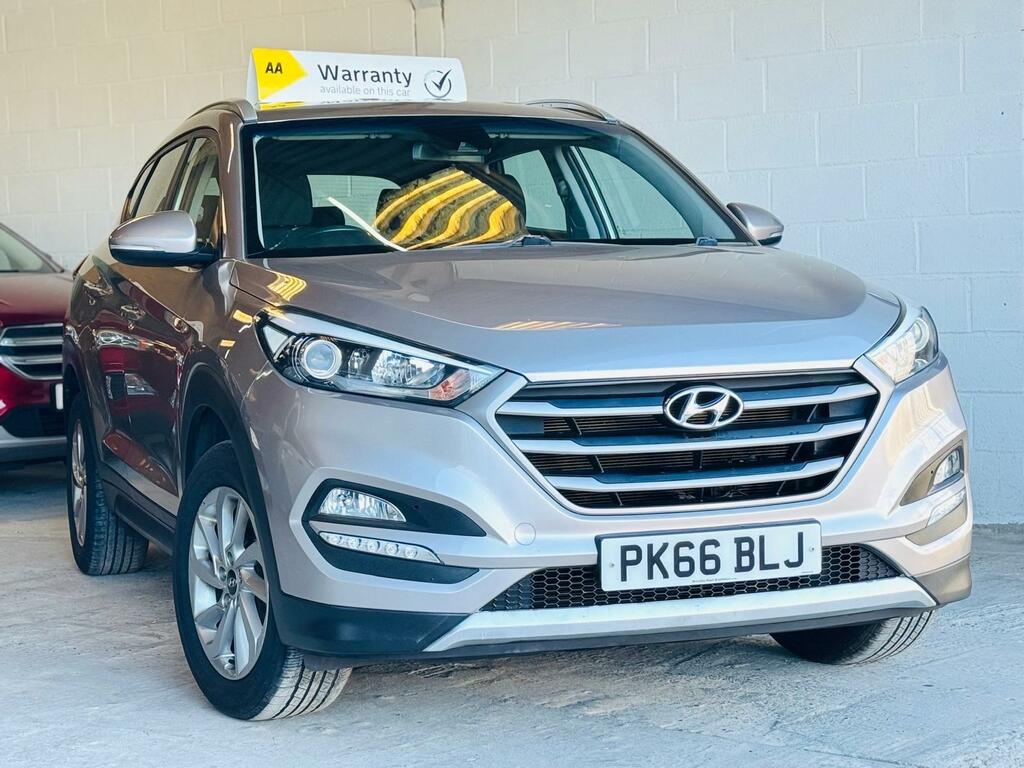Hyundai Tucson 1.6 Gdi Blue Drive Se Nav Euro 6 Ss White