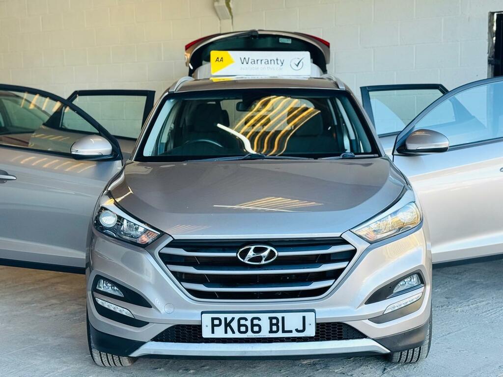 Hyundai Tucson 1.6 Gdi Blue Drive Se Nav Euro 6 Ss PK66BLJ White #4