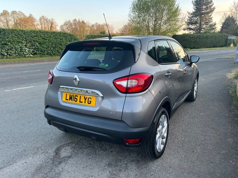Renault Captur Dynamique Nav Dci LM16LYG Black #6